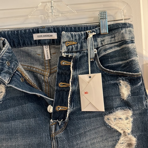 Good American Good Cuts Raw Edge Jean - Picture 2 of 3